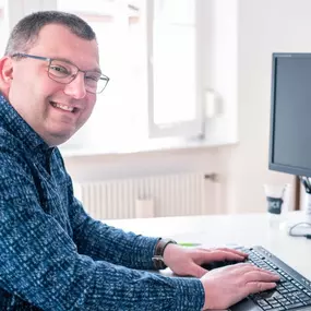 Bild von Menschen - Themen - Jobs: Die Personal-Betreuer