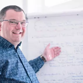 Bild von Menschen - Themen - Jobs: Die Personal-Betreuer