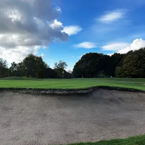 Tinsley Park Golf Course, a historic municipal course nestled in Sheffield, England, offers a diverse golfing experience. Established in 1906, this 6,336-yard, par-72 course features a captivating array of holes designed to challenge golfers of all skill levels.
