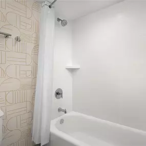 Guest room bath