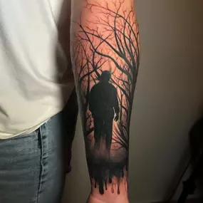 Bild von Bloody Dogs Tattoo & Piercing Siegburg Inh. Robert Pongrácz