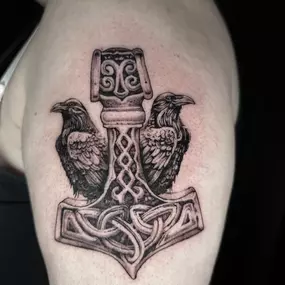 Bild von Bloody Dogs Tattoo & Piercing Siegburg Inh. Robert Pongrácz