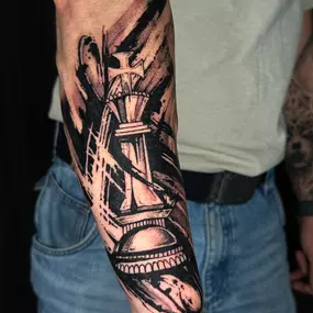 Bild von Bloody Dogs Tattoo & Piercing Siegburg Inh. Robert Pongrácz