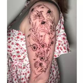 Bild von Bloody Dogs Tattoo & Piercing Siegburg Inh. Robert Pongrácz