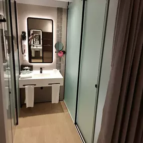 7547477.jpeg