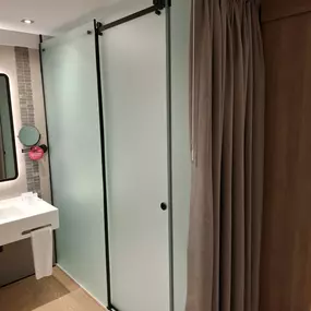 6746764746.jpeg