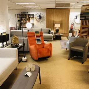 Bild von Le Comptoir du Meuble