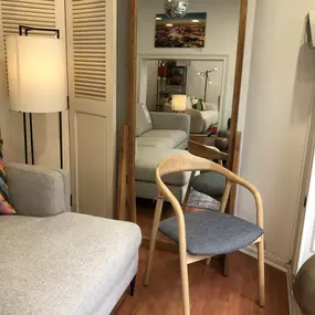 Bild von Le Comptoir du Meuble