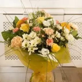 Bild von Sarah's Rose Garden Florist