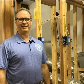 Lights dimming, outlets feeling warm, breakers tripping for no reason? Those little warning signs can point to loose connections hiding in your walls. Our licensed electricians track down the exact fault and pigtail conductors the right way so every