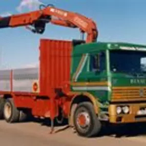 camion-grua-renault-DG-330-26.jpg