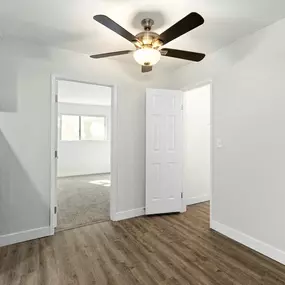 Bild von Topanga Canyon Apartments