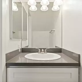 Bild von Parkway Plaza Apartments