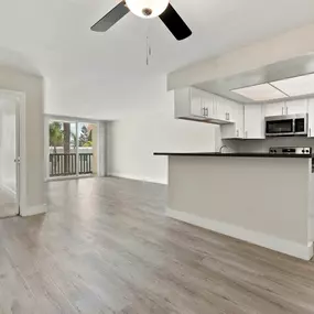 Parkway Plaza Apartments Two Bedroom