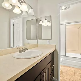 Bild von Parkway Plaza Apartments