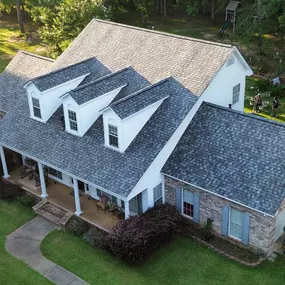 Bild von Legacy Roofing & Construction