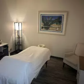 Bild von Camelback Massage and Holistic Therapies, LLC