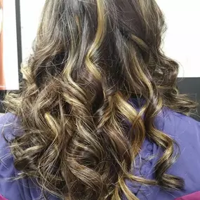 Bild von Queens Hair Studio by Lorena