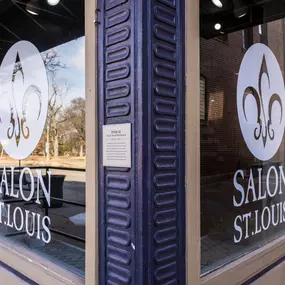 Bild von Salon St. Louis