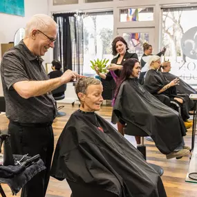 Bild von Salon St. Louis