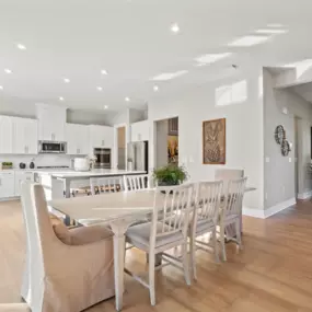 Kitchen Dinning at Sunstone Preserve