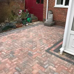 Bild von Shortthorns Fencing & Paving