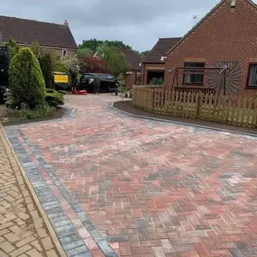 Bild von Shortthorns Fencing & Paving
