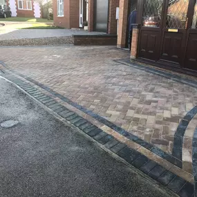 Bild von Shortthorns Fencing & Paving