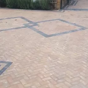 Bild von Shortthorns Fencing & Paving