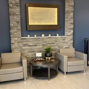 Bild von Hand & Stone Massage and Facial Spa