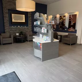 Bild von Hand & Stone Massage and Facial Spa
