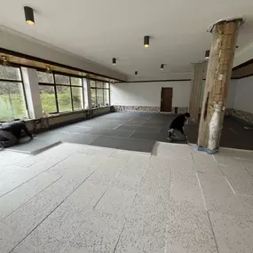 Die H+S Immobilien GmbH aus Koblenz bietet professionelle Renovierungen für Hotels und Gewerbeobjekte – mit Erfahrung, Qualität und einem Gespür für funktionale Raumgestaltung.