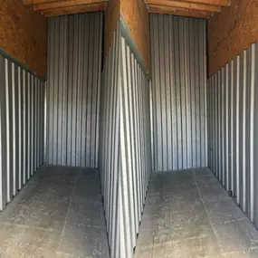 Bild von Miles of Storage