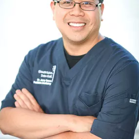Emerson Dental is the leading multi-specialty dental practice in Westford and Bedford, MA. The practice is led by Dr Gregory Wu, recognized by The Leading Physicians of the World as “Top Dentist of Westford” along with his team of highly skilled doctors and clinicians. Our focus is on the needs of each individual patient to provide a comfortable patient experience in a relaxed and modern environment. We utilize the latest technologies dentistry has to offer including CEREC same day crowns, Invis