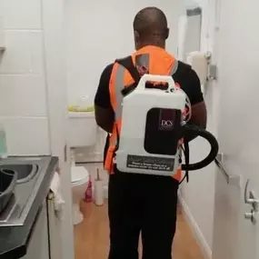 Bild von Direct Cleaning Services Ltd