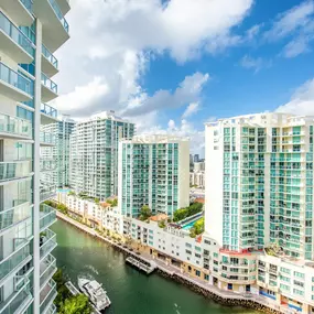Bild von David Morales Group | Brickell Brokers