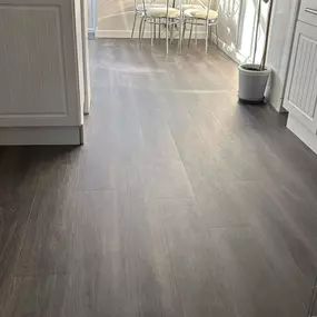 Bild von EBR Flooring
