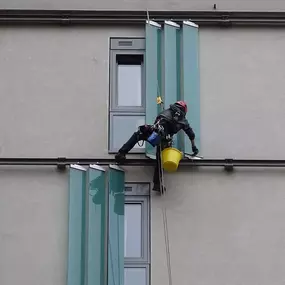 Bild von Falcon Abseiling Ltd
