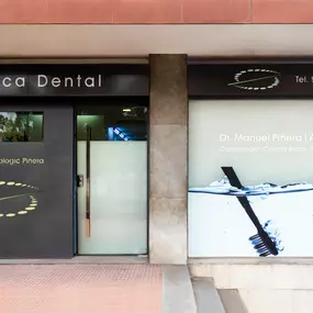 Bild von Centre Odontologic Piñera S.L.