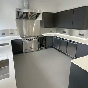 Bild von Love High Speed Ltd.