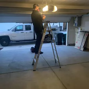 Bild von Ace's Garage Door Repair & Installation