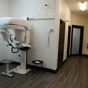 At Apex Endodontic Studio, Dr. Fabiola Douglas, DMD and her expert team specialize in expert endodontic care with a compassionate touch. Located in Kissimmee, FL, our mission is to deliver outstanding root canal treatment using advanced root canal GentleWave® technology - a more comfortable and effective treatment. We also offer sedation options to give you high-quality, stress-free endodontic care with a team that truly cares.

Located near the HCA Florida Osceola Hospital.