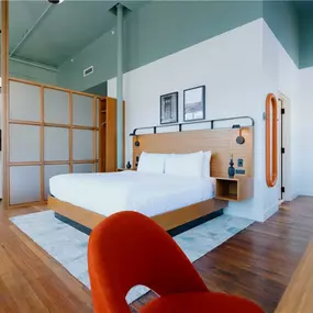 Guest room