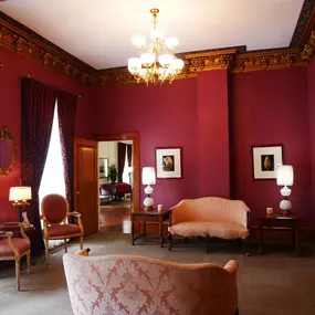 Sitting Room for Legacy Cremation and Funeral Services - Anderson
504 W. Ninth St.
Anderson, IN 46016
(765) 356-4028