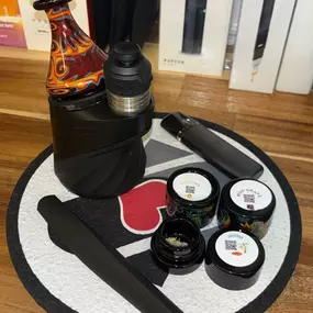 Bild von Sherlocks Glass & THCa Dispensary Wake Forest