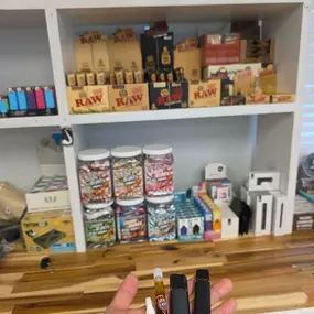 Bild von Sherlocks Glass & THCa Dispensary Wake Forest