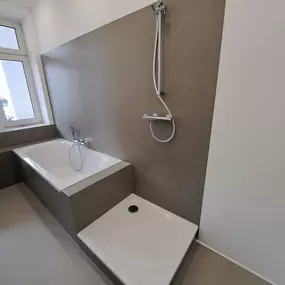 Bild von Fliesen und Fugenlos  Fugenloses Bad, Boden & Treppe - Design ohne Grenzen