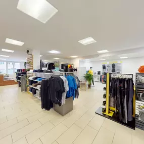 kleine Tour durch unseren Verkaufsladen in Grenchen