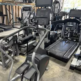 Bild von Strong Island Fitness Repair