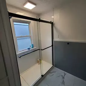 Bild von The Shower Guys